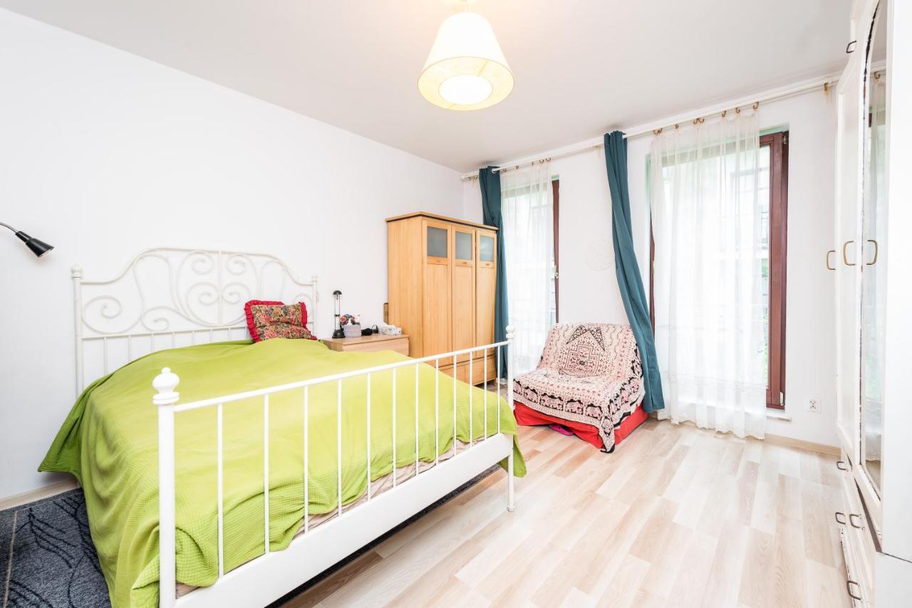 Green Garden Podgorze Apartment Wawelofts Cracóvia Exterior foto