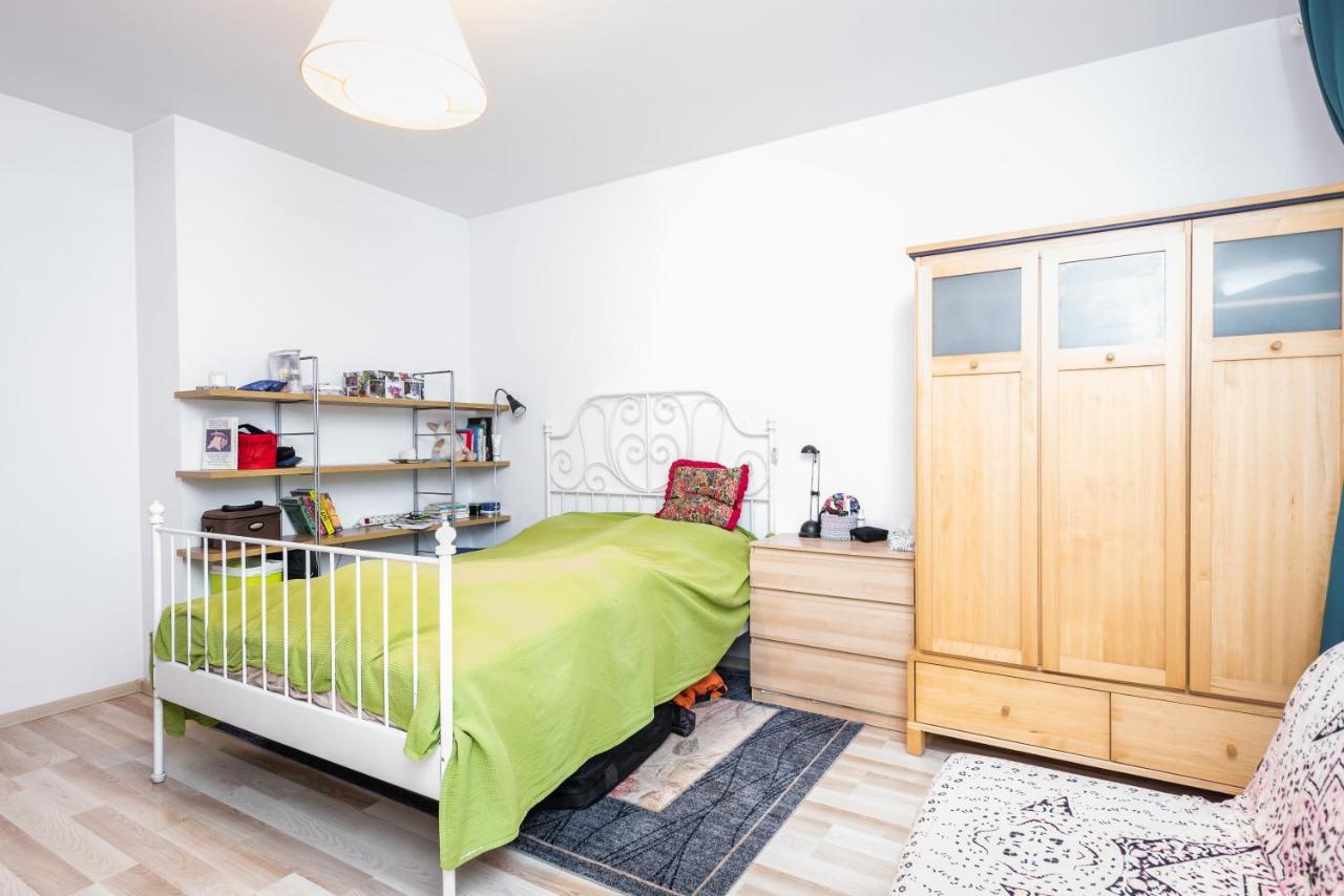 Green Garden Podgorze Apartment Wawelofts Cracóvia Exterior foto