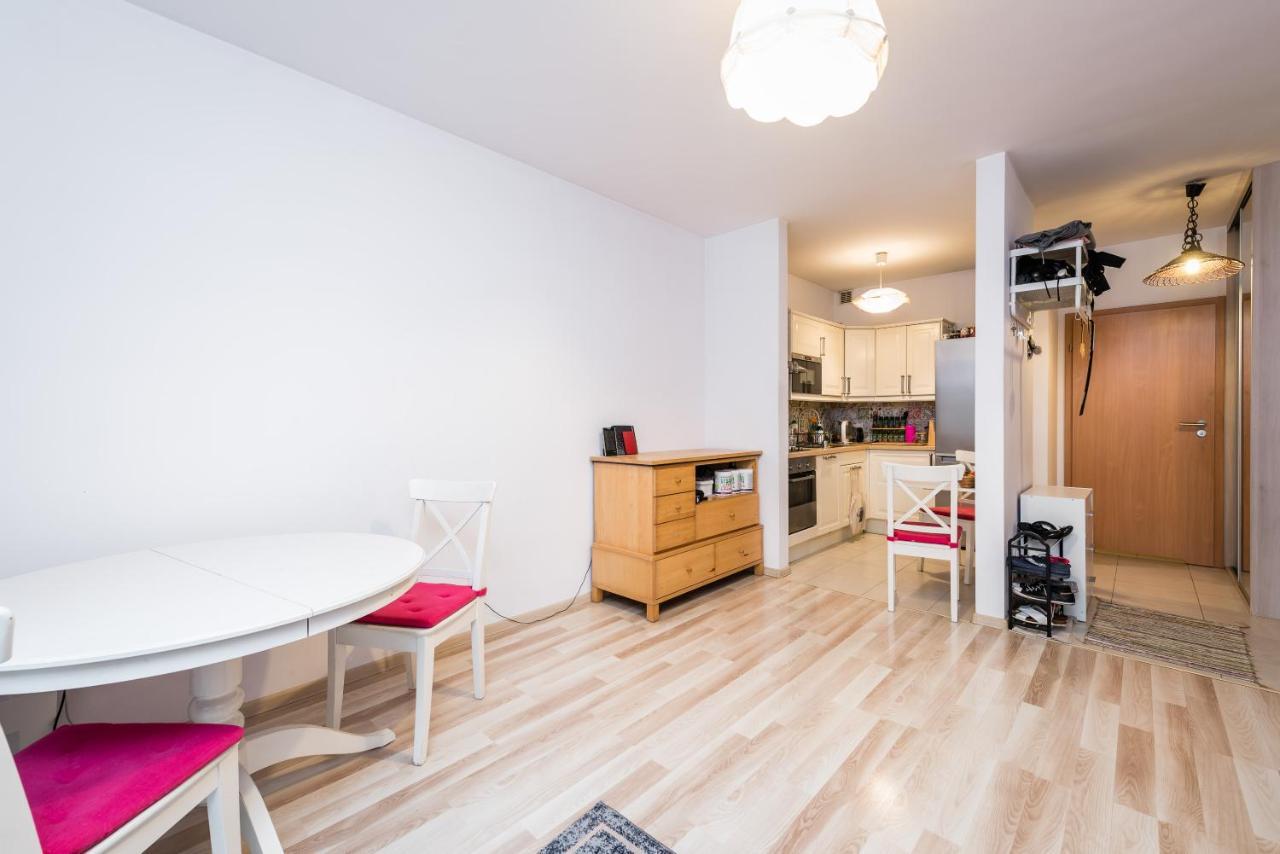 Green Garden Podgorze Apartment Wawelofts Cracóvia Exterior foto