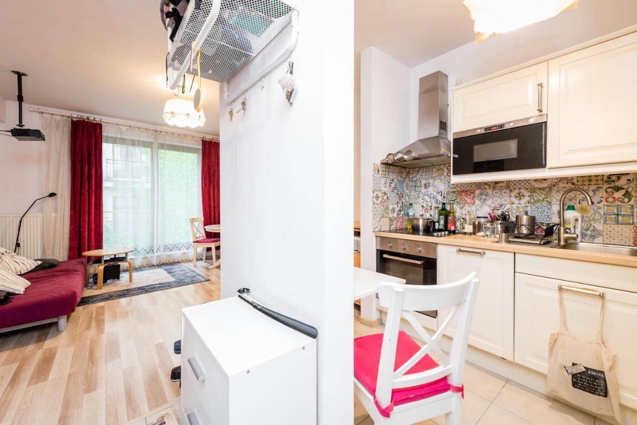 Green Garden Podgorze Apartment Wawelofts Cracóvia Exterior foto